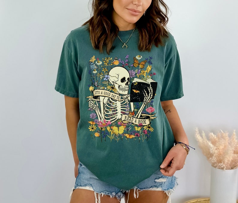 Skull Wildflower Print Halloween T-shirt
